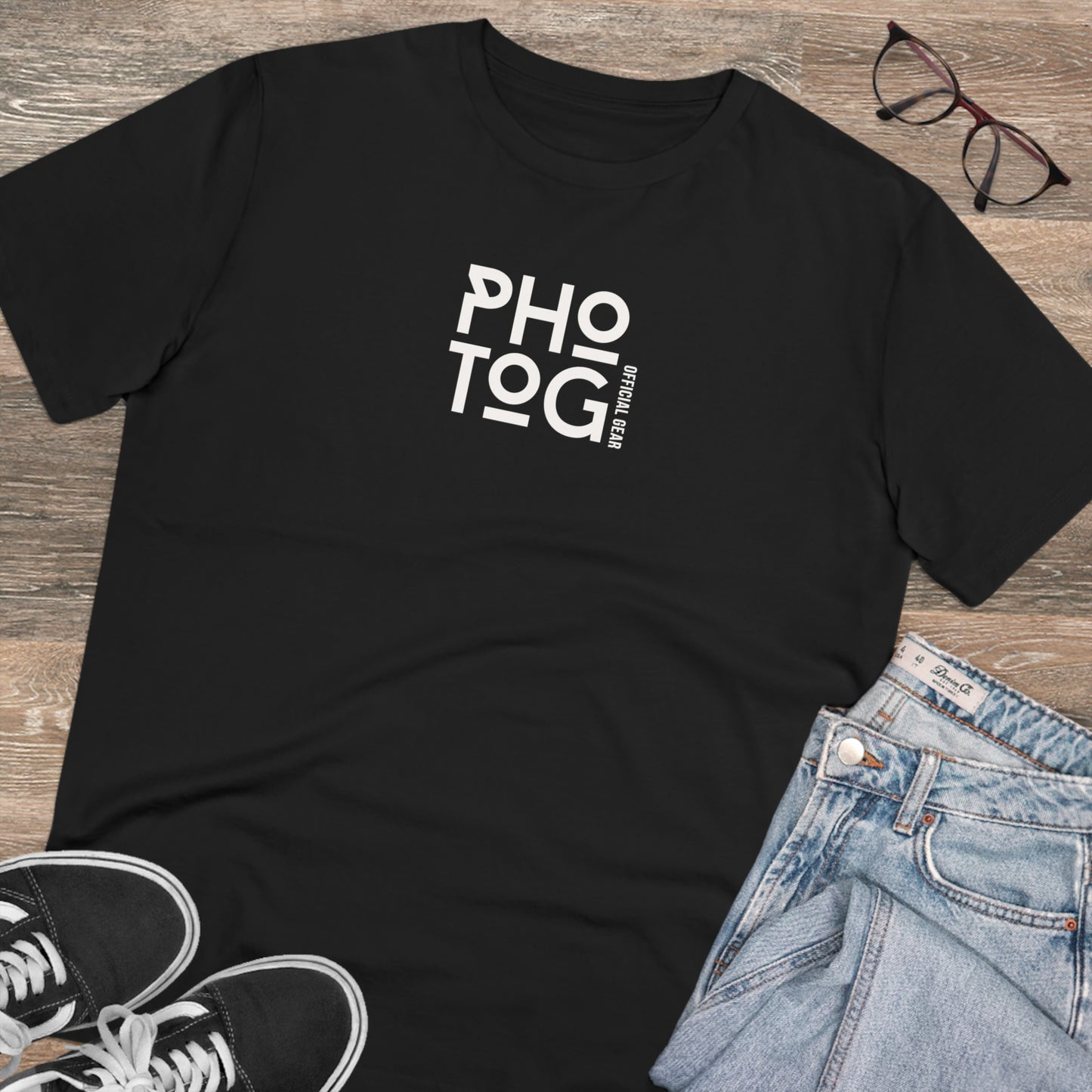 PHOTOG OFFICIAL - Organic Creator T-shirt - Unisex