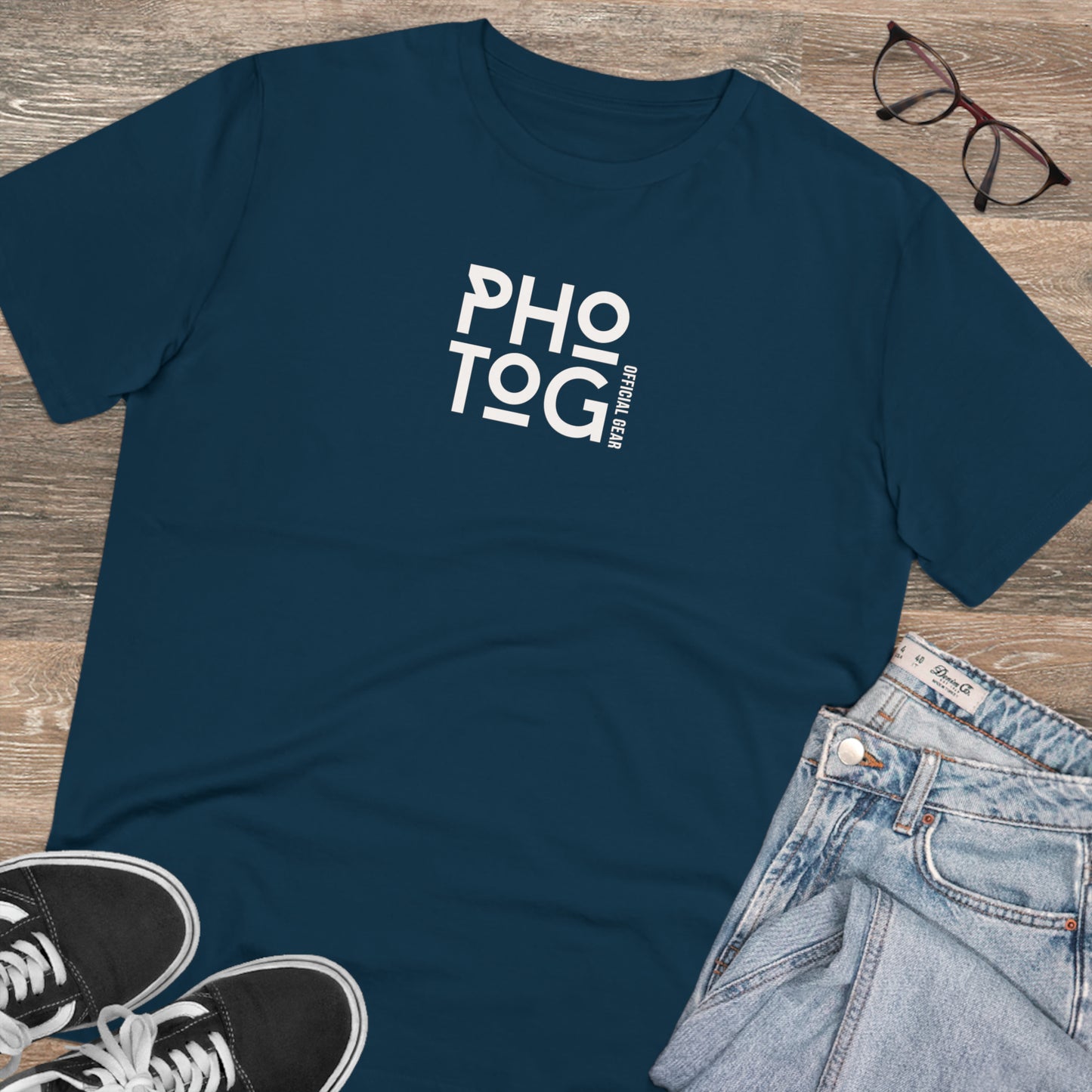 PHOTOG OFFICIAL - Organic Creator T-shirt - Unisex