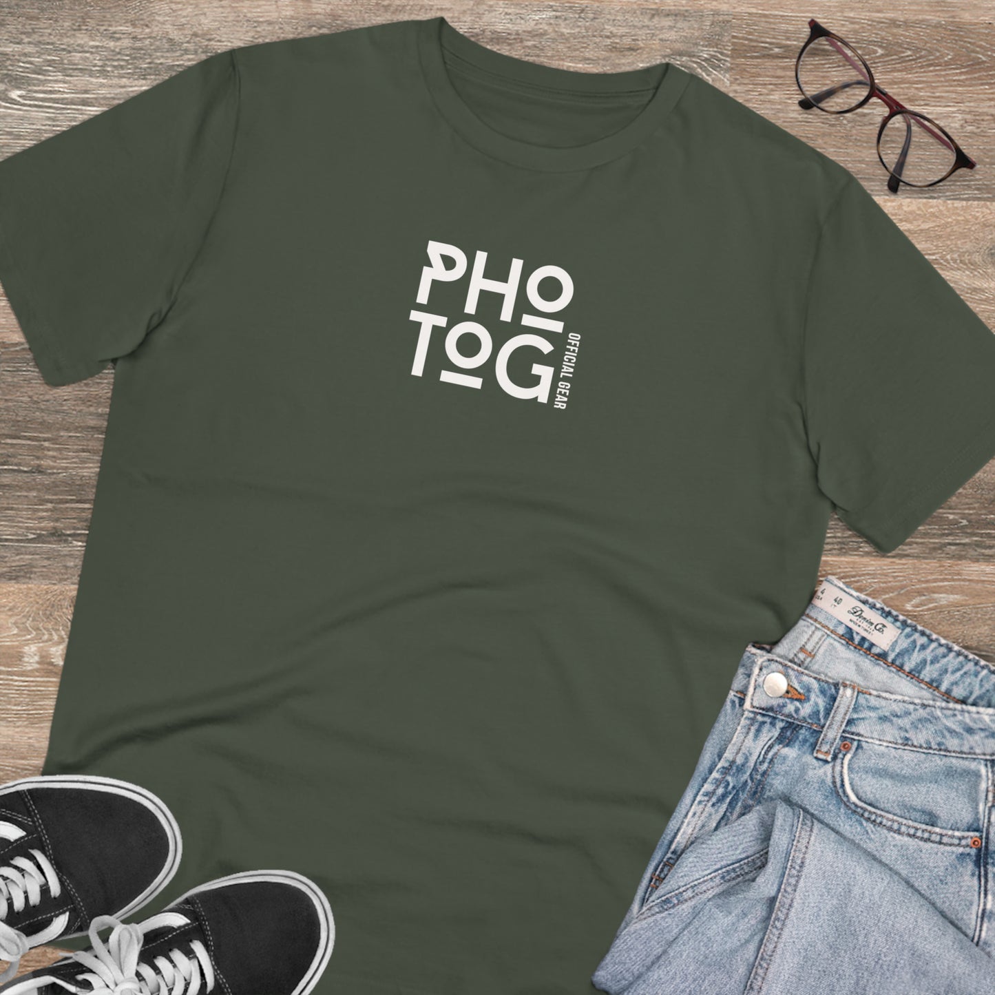 PHOTOG OFFICIAL - Organic Creator T-shirt - Unisex